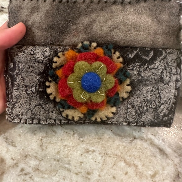 NWT sheep wool bag Rising Tide - Picture 3 of 5